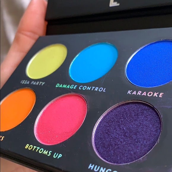 Laura Lee Los Angeles party animal palette - Picture 5 of 5